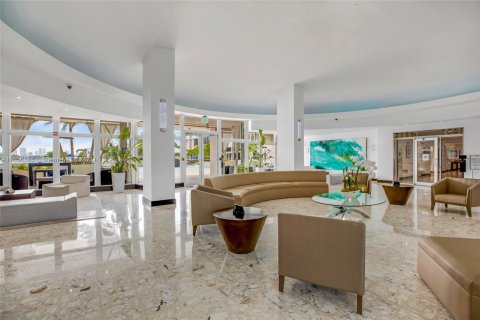 Condominio en venta en Miami Beach, Florida, 1 dormitorio, 77.76 m2 № 1078346 - foto 21