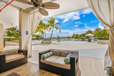 Copropriété à vendre à Miami Beach, Floride: 1 chambre, 77.76 m2 № 1078346 - photo 22