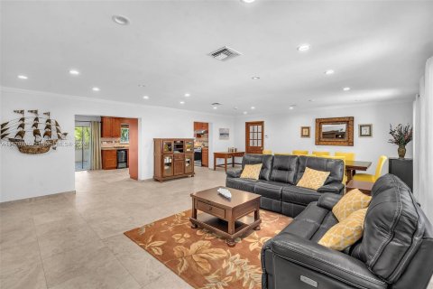 Villa ou maison à vendre à Fort Lauderdale, Floride: 3 chambres, 173.08 m2 № 1292330 - photo 8