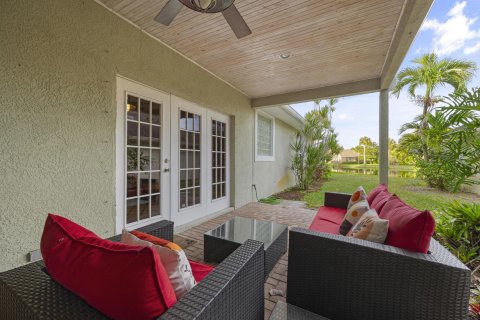 Villa ou maison à vendre à Vero Beach, Floride: 3 chambres, 259.75 m2 № 978923 - photo 4