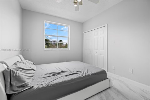 Condo in Aventura, Florida, 2 bedrooms  № 1184827 - photo 6