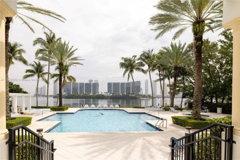 Condominio en venta en Aventura, Florida, 2 dormitorios, 95.13 m2 № 1184827 - foto 25