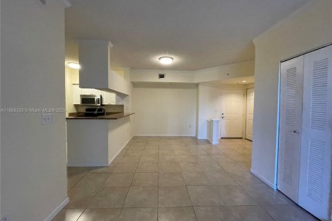 Copropriété à louer à Sunny Isles Beach, Floride: 2 chambres, 95.13 m2 № 1384444 - photo 25