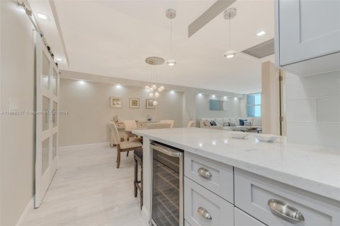 Copropriété à vendre à Fort Lauderdale, Floride: 1 chambre, 78.97 m2 № 1384403 - photo 30