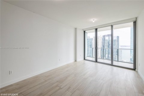 Condominio en venta en Miami, Florida, 1 dormitorio, 64.94 m2 № 935876 - foto 24