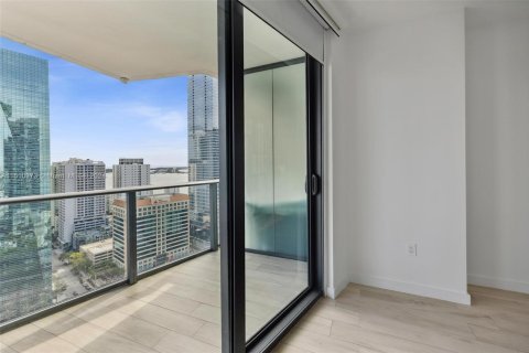Condominio en venta en Miami, Florida, 1 dormitorio, 64.94 m2 № 935876 - foto 23