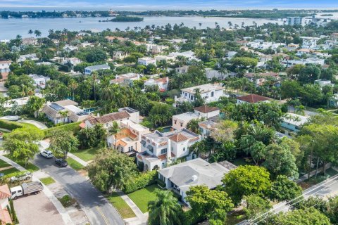 Villa ou maison à vendre à West Palm Beach, Floride: 6 chambres, 290.32 m2 № 936708 - photo 5