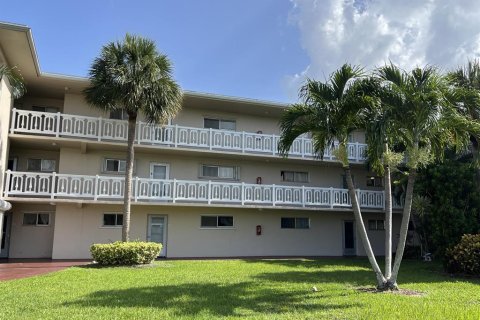 Condominio en venta en Lake Worth, Florida, 2 dormitorios, 83.05 m2 № 615205 - foto 21