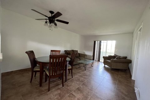 Copropriété à vendre à Lake Worth, Floride: 2 chambres, 83.05 m2 № 615205 - photo 17