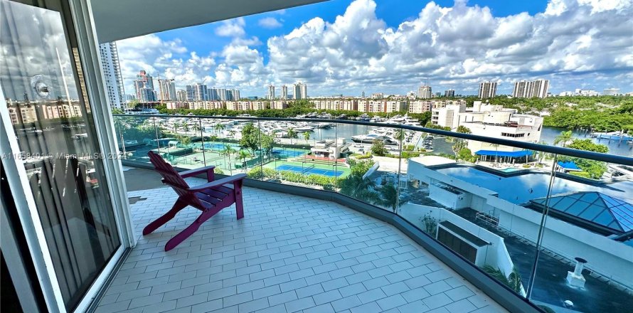 Condominio en Aventura, Florida, 2 dormitorios  № 1375509