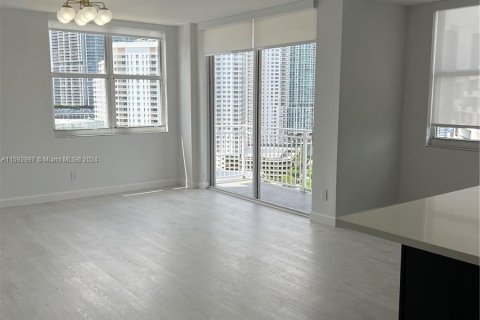 Condo in Miami, Florida, 2 bedrooms  № 1184392 - photo 6