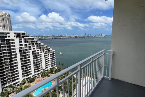 Condo in Miami, Florida, 2 bedrooms  № 1184392 - photo 8