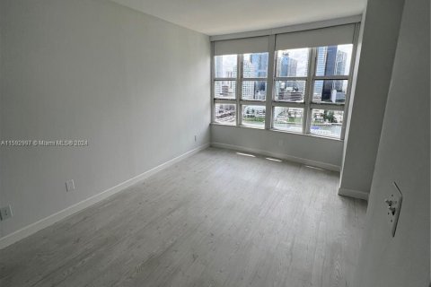 Copropriété à vendre à Miami, Floride: 2 chambres, 100.89 m2 № 1184392 - photo 16