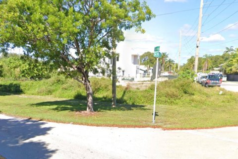 Terrain à vendre à Cutler Bay, Floride № 538843 - photo 1