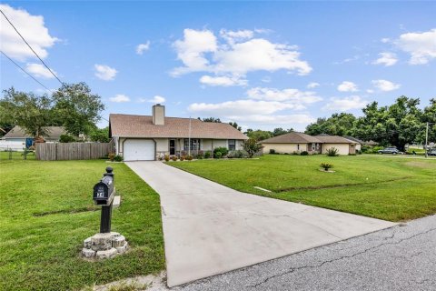 Villa ou maison à vendre à Ocala, Floride: 3 chambres, 118.45 m2 № 1340131 - photo 4