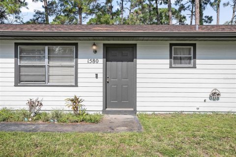 House in DeLand, Florida 2 bedrooms, 104.05 sq.m. № 1340168 - photo 2