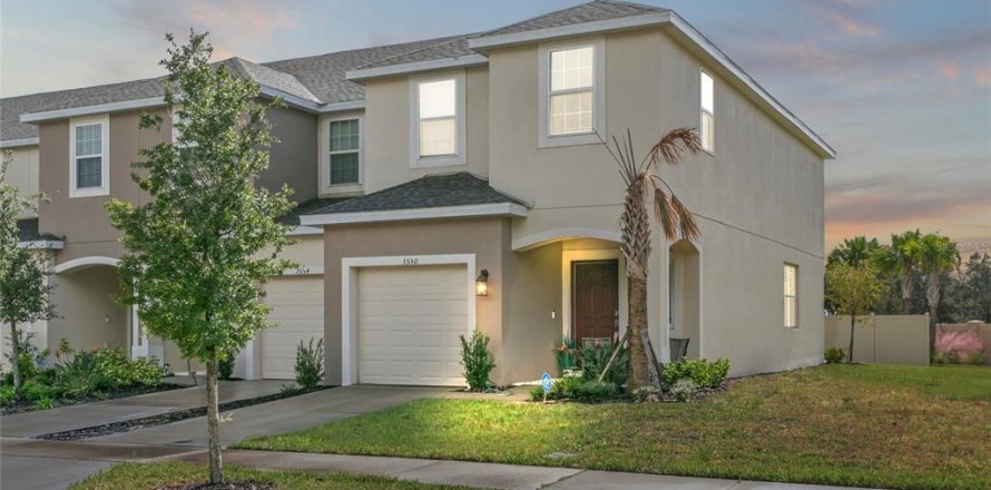 Townhouse in Kissimmee, Florida 3 bedrooms, 146.51 sq.m. № 1426144