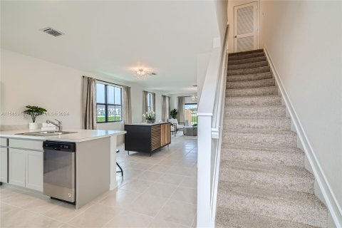 Touwnhouse à vendre à Florida City, Floride: 3 chambres, 135.64 m2 № 1171653 - photo 6