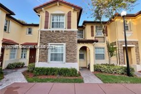 Condominio en venta en Homestead, Florida, 3 dormitorios, 108.6 m2 № 1099527 - foto 1