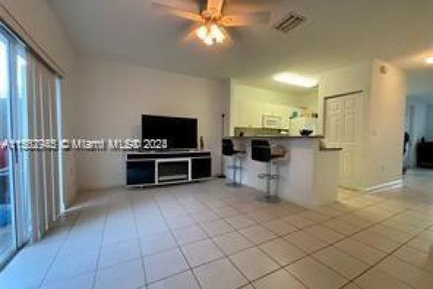 Condominio en venta en Homestead, Florida, 3 dormitorios, 108.6 m2 № 1099527 - foto 10