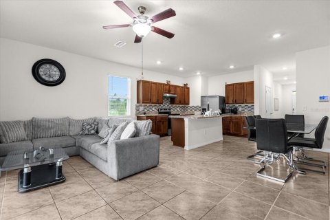 Adosado en venta en Davenport, Florida, 3 dormitorios, 168.15 m2 № 1309115 - foto 6