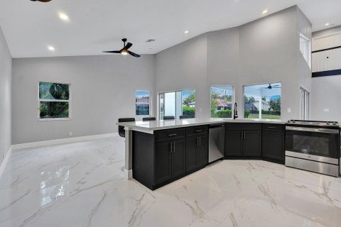 Casa en venta en Coral Springs, Florida, 4 dormitorios, 259.48 m2 № 1163074 - foto 22