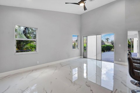 Villa ou maison à vendre à Coral Springs, Floride: 4 chambres, 259.48 m2 № 1163074 - photo 5
