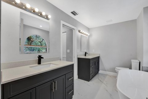 Casa en venta en Coral Springs, Florida, 4 dormitorios, 259.48 m2 № 1163074 - foto 17