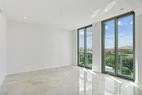 Condominio en venta en Boca Raton, Florida, 3 dormitorios, 229.38 m2 № 1002641 - foto 7
