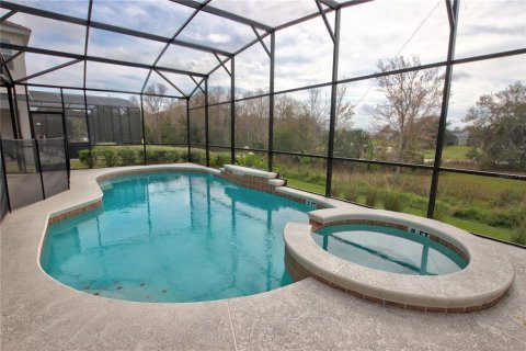 Casa en venta en Kissimmee, Florida, 9 dormitorios, 369.66 m2 № 1245903 - foto 3