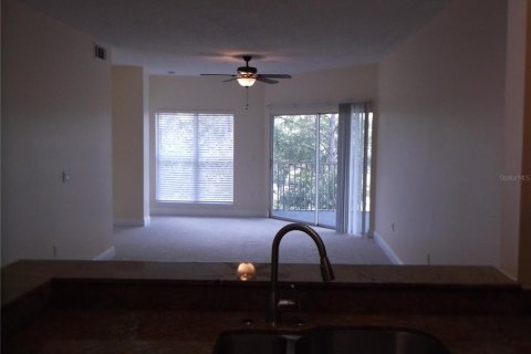 Condo in Tampa, Florida, 2 bedrooms  № 1341883 - photo 12