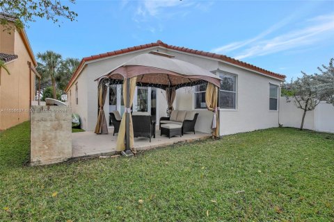 Villa ou maison à louer à Pembroke Pines, Floride: 3 chambres, 146.97 m2 № 1358606 - photo 26