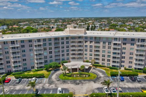 Copropriété à vendre à Boca Raton, Floride: 2 chambres, 114.27 m2 № 1129137 - photo 4