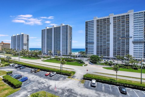 Condo in Boca Raton, Florida, 2 bedrooms  № 1129137 - photo 20