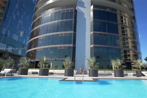 Condo in Sunny Isles Beach, Florida, 3 bedrooms  № 953957 - photo 23