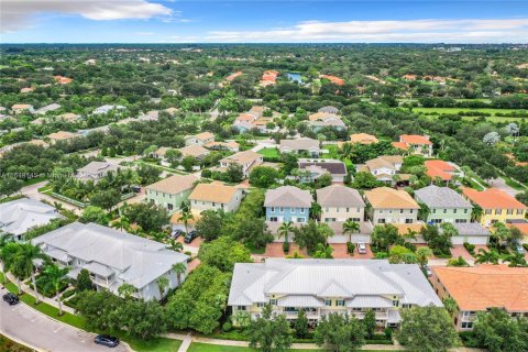 Touwnhouse à vendre à Jupiter, Floride: 3 chambres, 148.74 m2 № 1331831 - photo 5