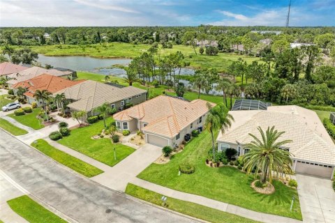 Villa ou maison à vendre à North Port, Floride: 3 chambres, 172.61 m2 № 1338778 - photo 4