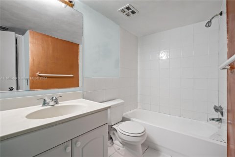 Condominio en venta en Miami, Florida, 1 dormitorio, 58.99 m2 № 1429865 - foto 23