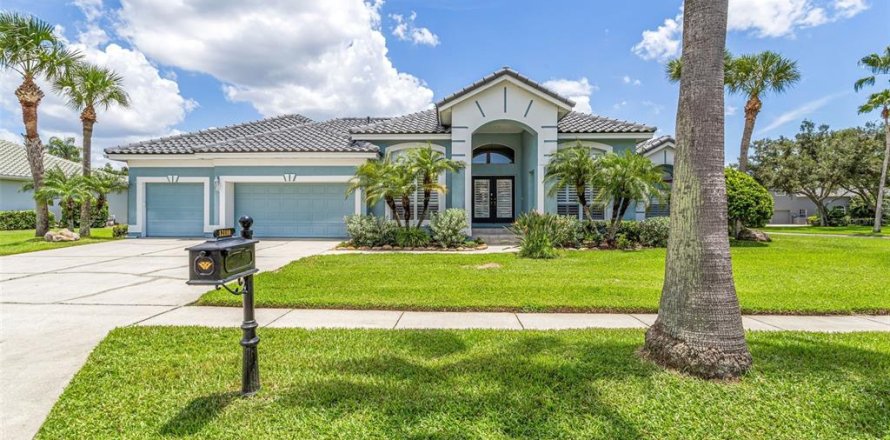 Villa ou maison à Tampa, Floride 4 chambres, 291.9 m2 № 1299218