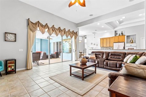 Villa ou maison à vendre à Tampa, Floride: 4 chambres, 291.9 m2 № 1299218 - photo 16