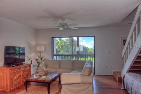 Copropriété à louer à Sarasota, Floride: 2 chambres, 107.02 m2 № 228635 - photo 7