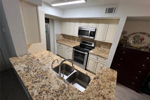 Condominio en venta en Orlando, Florida, 2 dormitorios, 92.9 m2 № 1322051 - foto 11