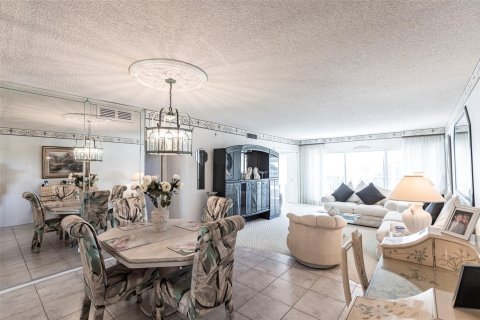 Copropriété à vendre à Pompano Beach, Floride: 2 chambres, 106.84 m2 № 1079665 - photo 23