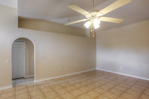 Casa en alquiler en Saint Cloud, Florida, 3 dormitorios, 151.62 m2 № 1357431 - foto 2