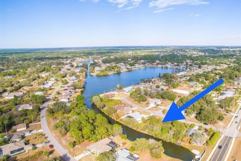 Terreno en venta en Port Charlotte, Florida № 995206 - foto 1