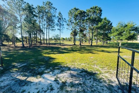 Купить земельный участок в Окичоби, Флорида № 1121167 - фото 6