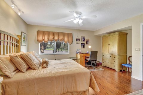Condominio en venta en Boynton Beach, Florida, 2 dormitorios, 139.82 m2 № 747912 - foto 19