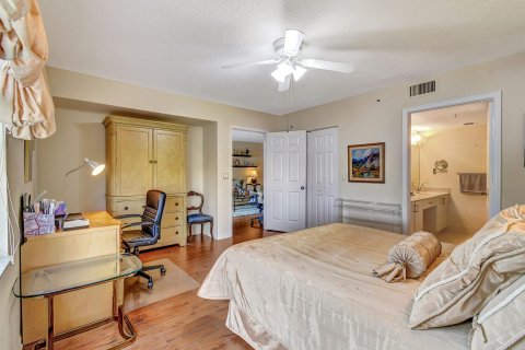 Condominio en venta en Boynton Beach, Florida, 2 dormitorios, 139.82 m2 № 747912 - foto 18