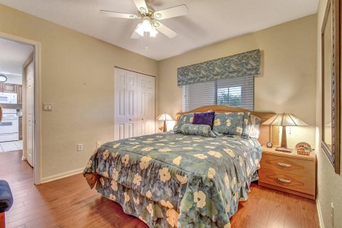 Condominio en venta en Boynton Beach, Florida, 2 dormitorios, 139.82 m2 № 747912 - foto 12