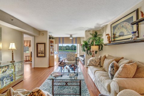 Condominio en venta en Boynton Beach, Florida, 2 dormitorios, 139.82 m2 № 747912 - foto 30